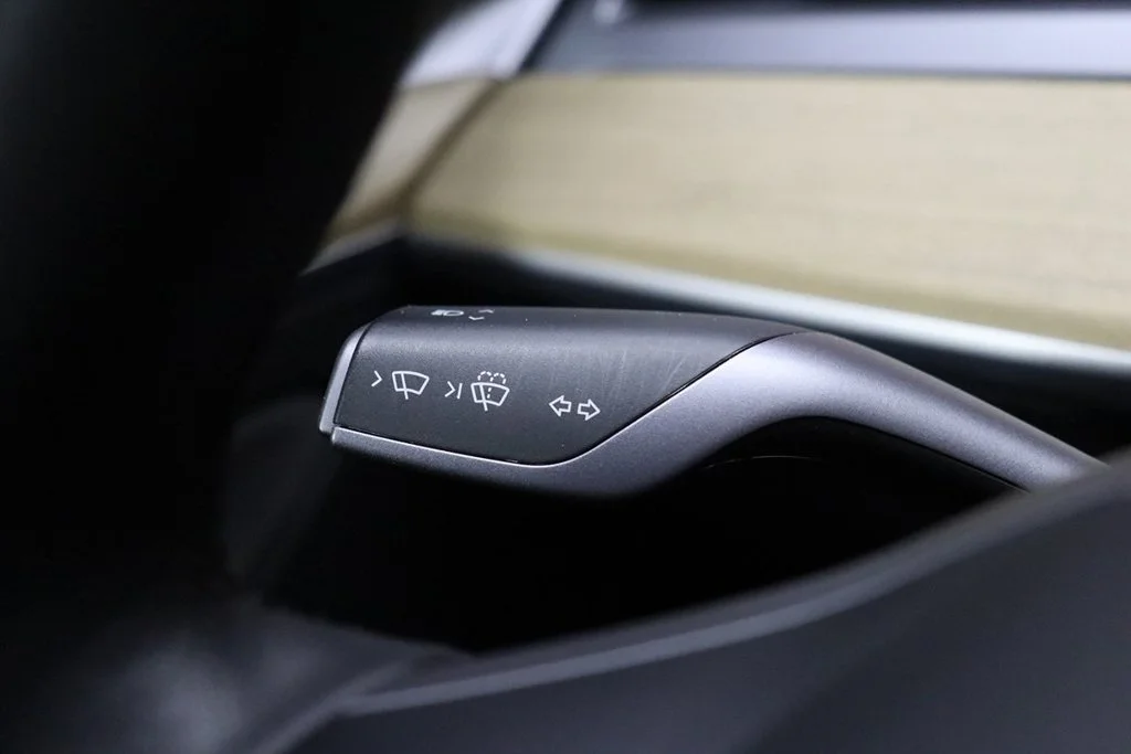 Used 2023 Solid Black Tesla Base image 34