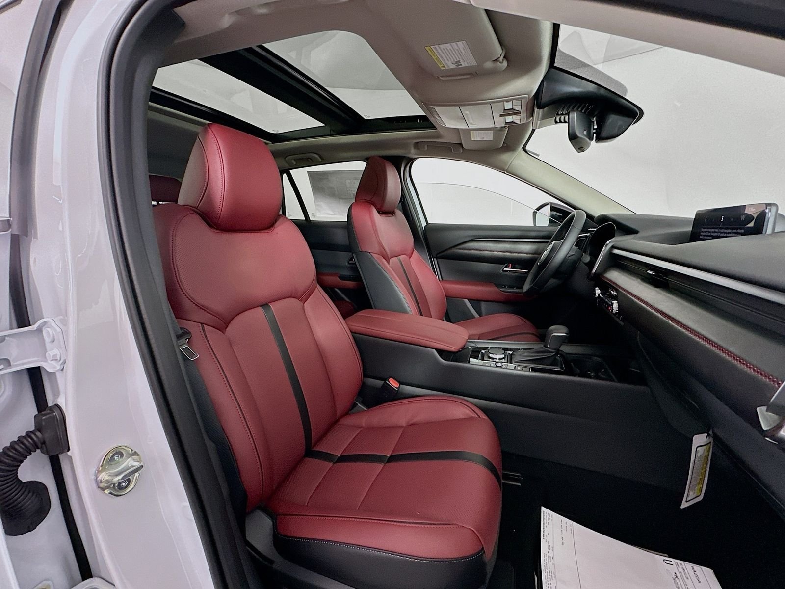 New 2026 Wind Chill Pearl Mazda Premium Plus AWD image 30