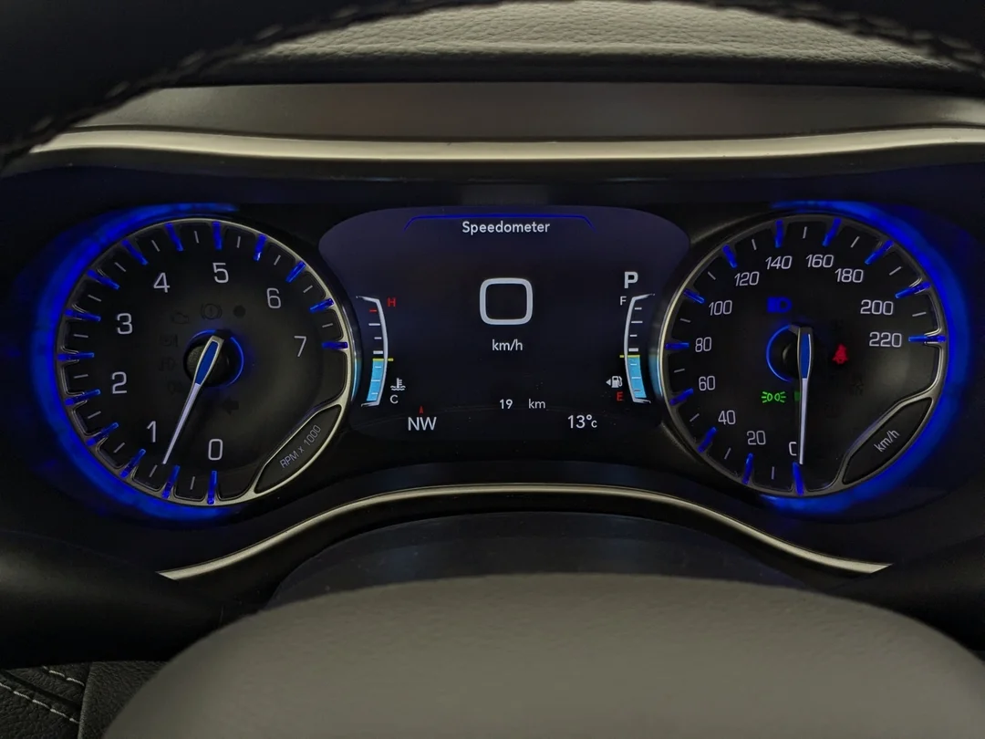 New 2026 Black Chrysler Select - - AWD - Full Sunroof - S Appearance - 360 Camera - Remote Start & More! image 19