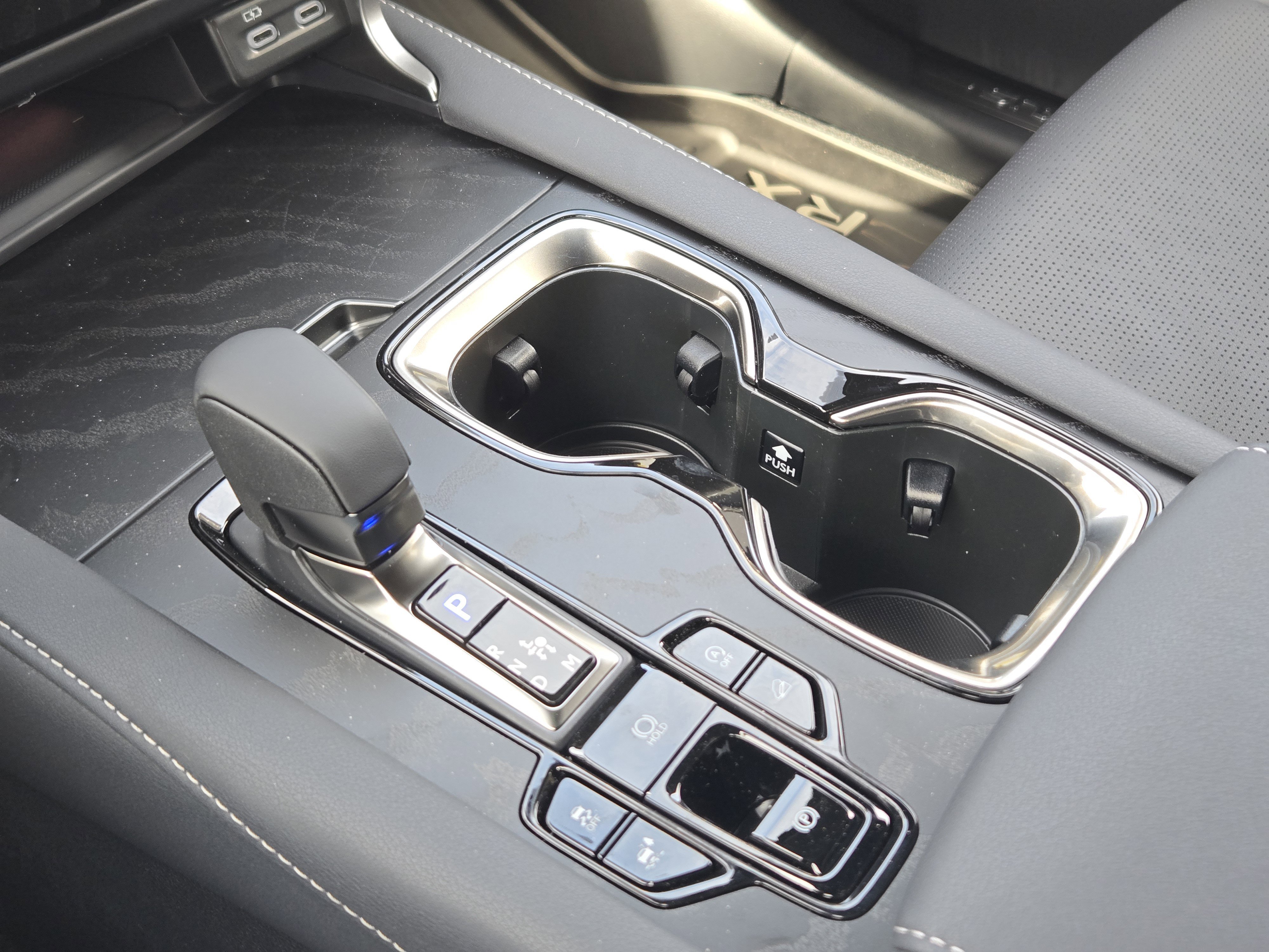 2026 Lexus RX 350 Premium - Photo 15