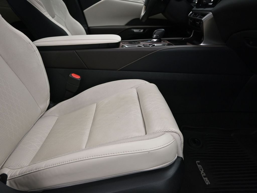 2023 Lexus RX 350 - Photo 26