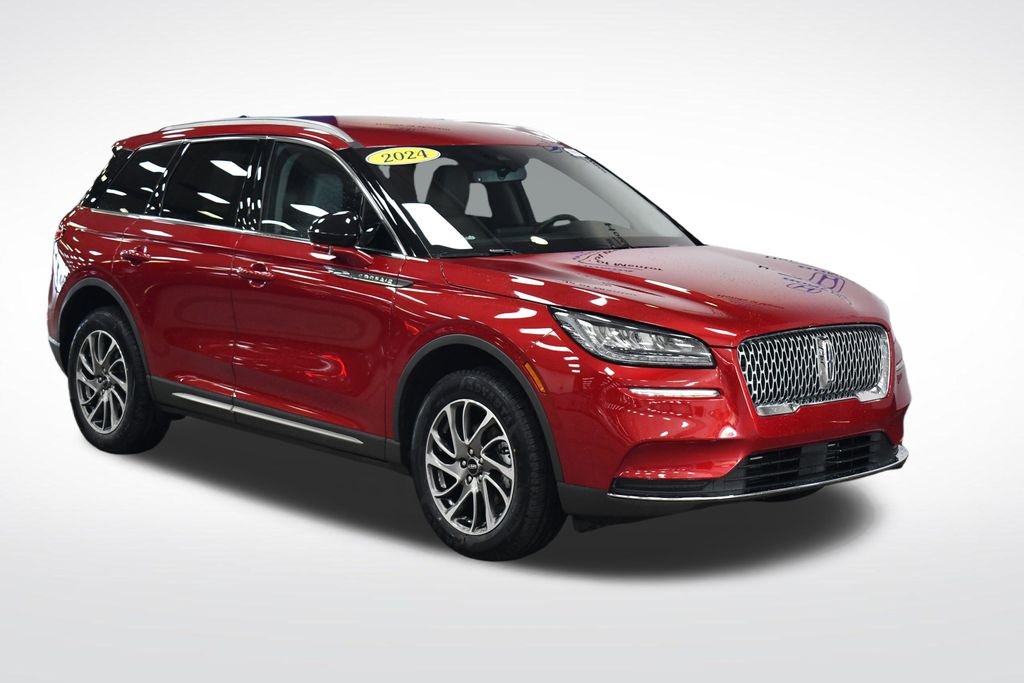 Used 2022 Red Lincoln Standard image 9