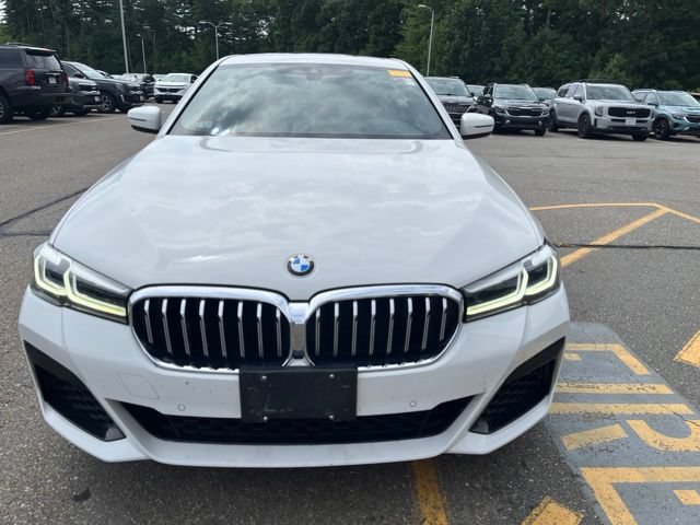 Used 2023 Alpine White BMW 540i xDrive image 8