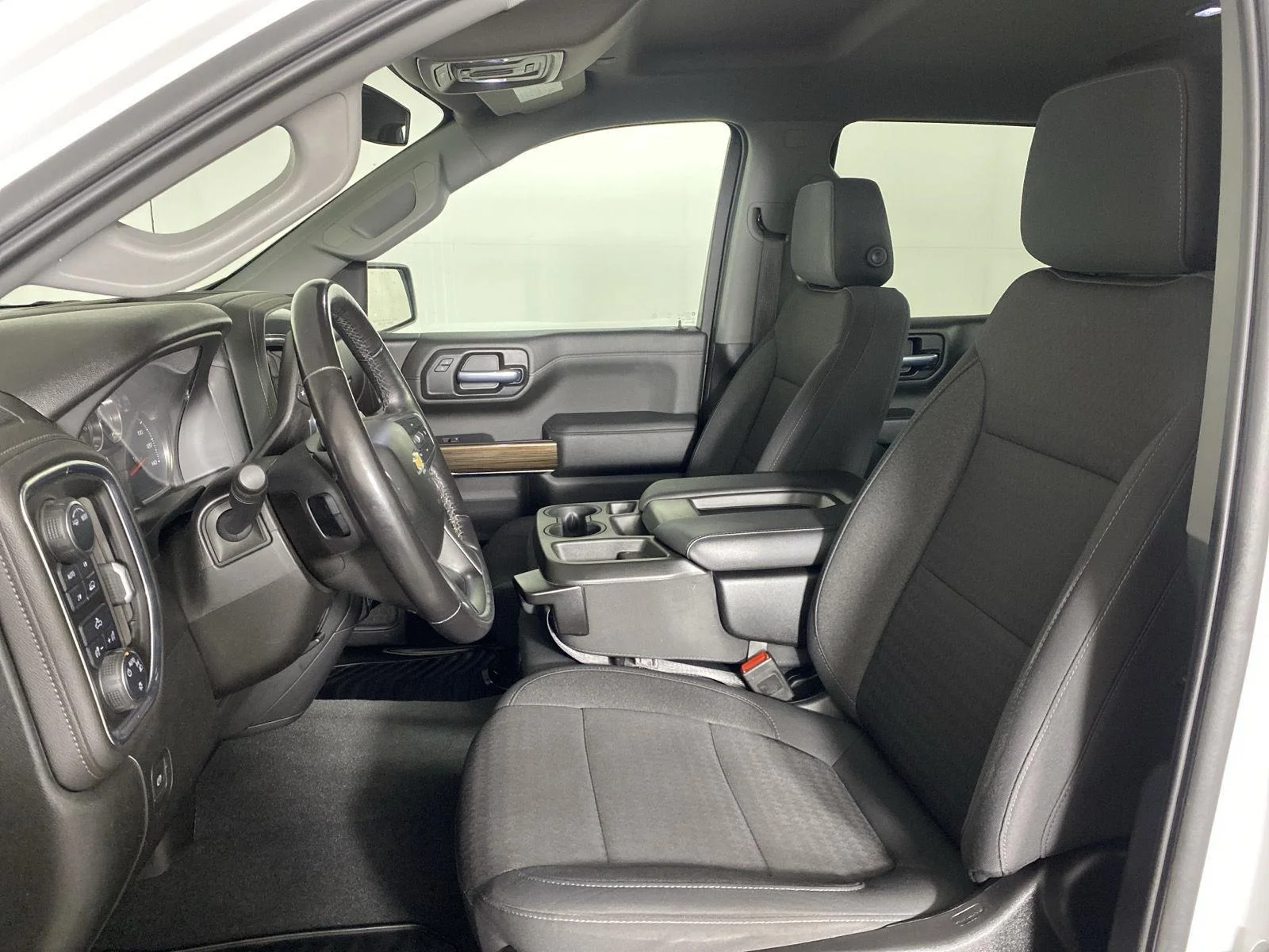 Used 2021 Summit White Chevrolet LT image 10