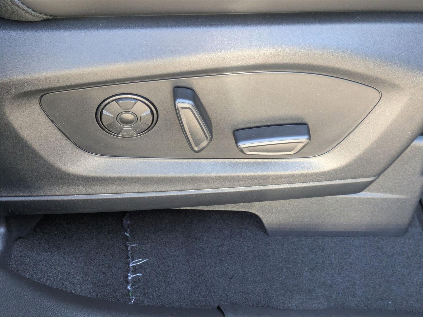 New 2026 Agate Black Metallic Ford ST image 41