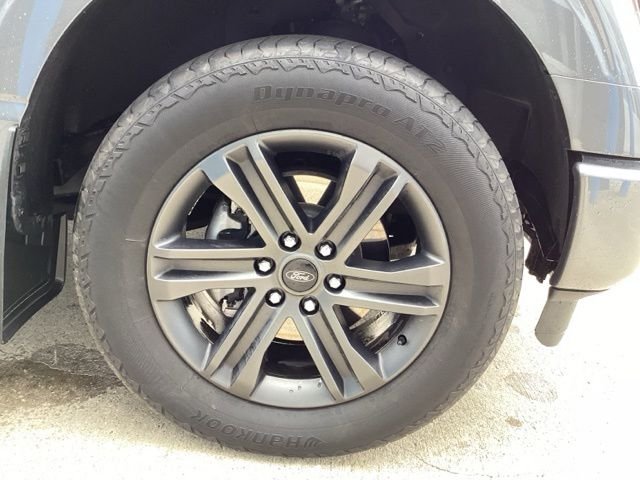 Certified Used 2022 Gray Metallic Ford Lariat image 9