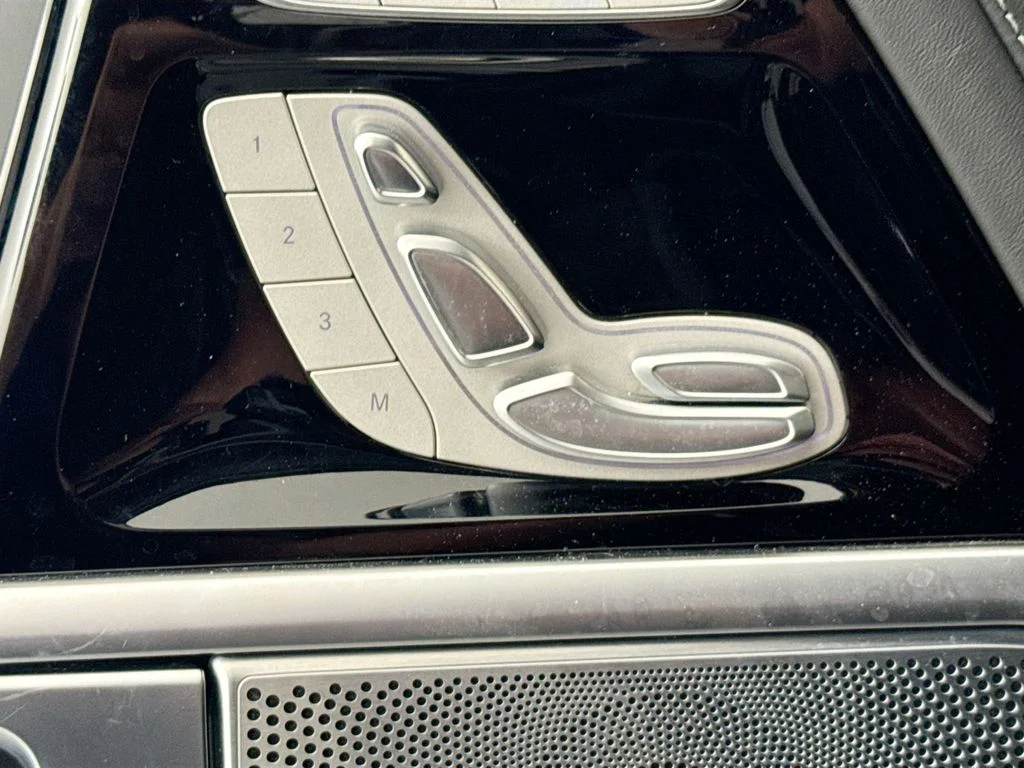 Used 2023 Black Mercedes-Benz G 550 image 21