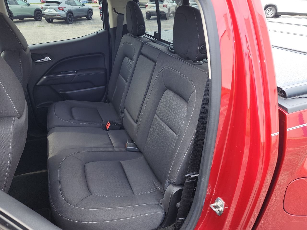 Used 2016 COPPER RED METALLIC GMC 4WD SLE image 23