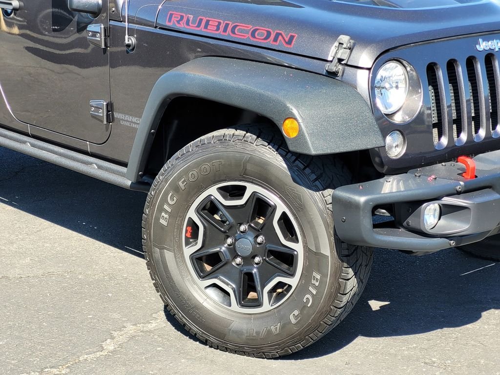 Certified Used 2016 Gray Jeep Unlimited Rubicon image 9