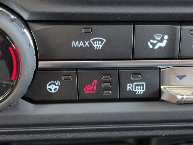 New 2026 Ruby Red Metallic Tinted Clearcoat Ford Badlands® image 23