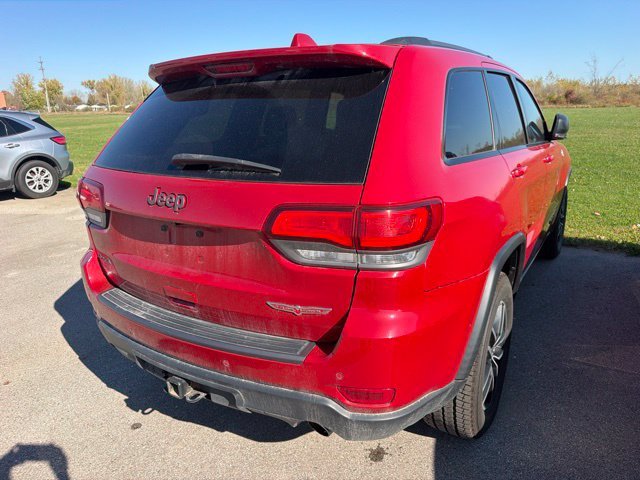 Certified Used 2017 Red Jeep Trailhawk image 9