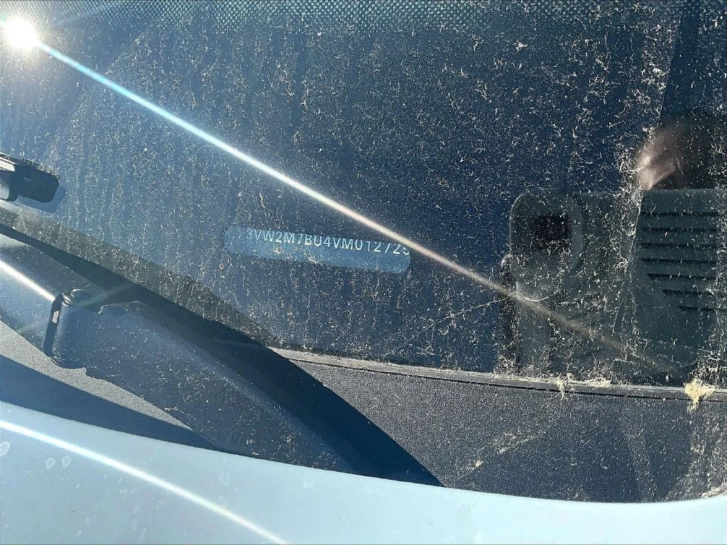 New 2027 Gray Volkswagen 2.0T Autobahn image 8