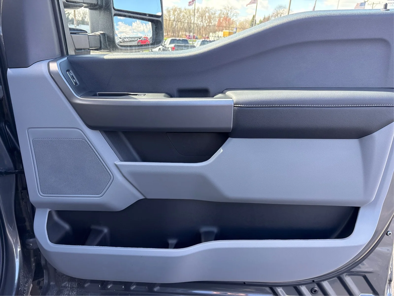 New 2026 Carbonized Gray Metallic Ford F-250® XL image 17
