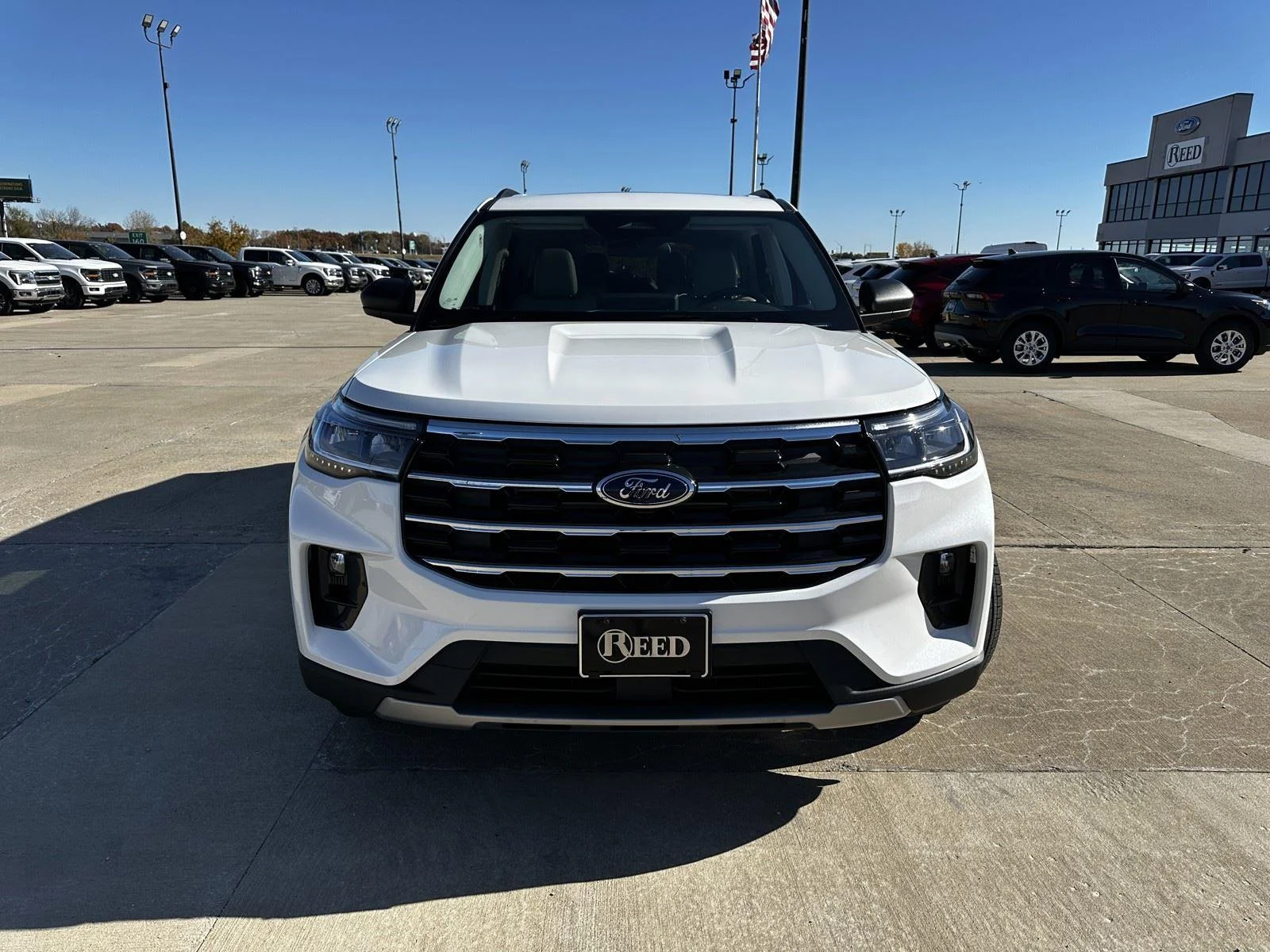 New 2026 Star White Metallic Tri-Coat Ford Active image 3