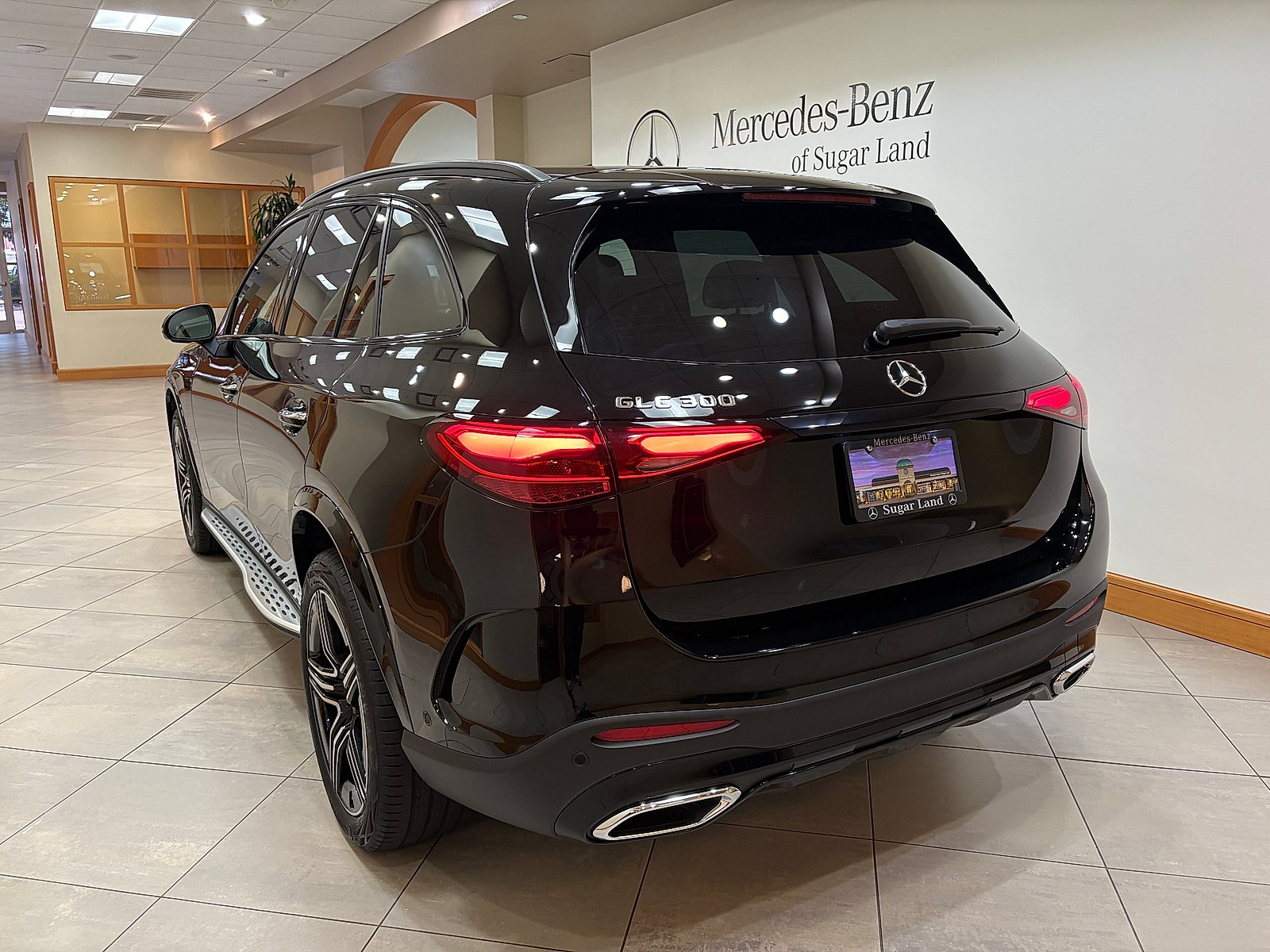 New 2026 Black Mercedes-Benz SUV image 3