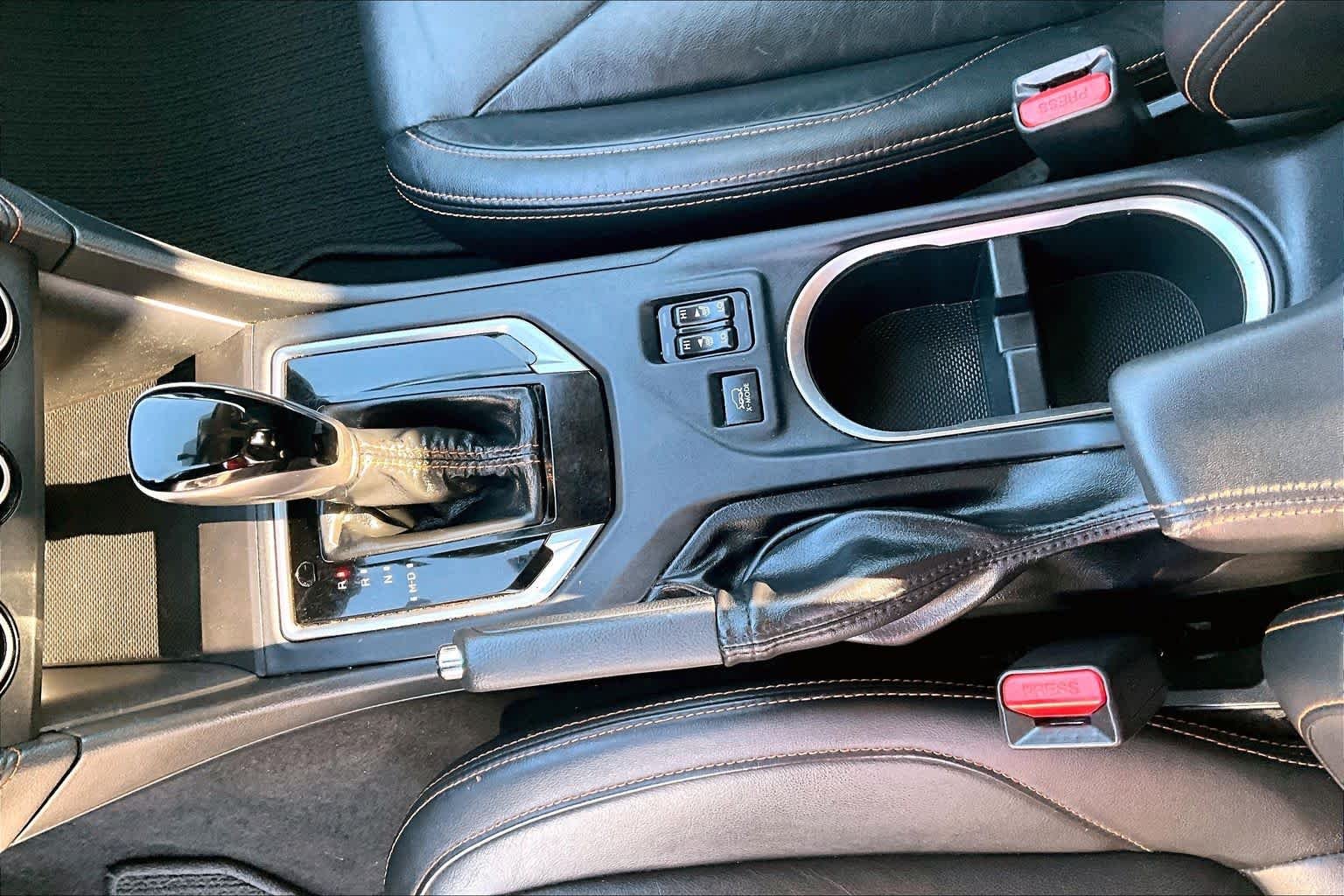Used 2019 Cool Gray Khaki Subaru Limited image 16