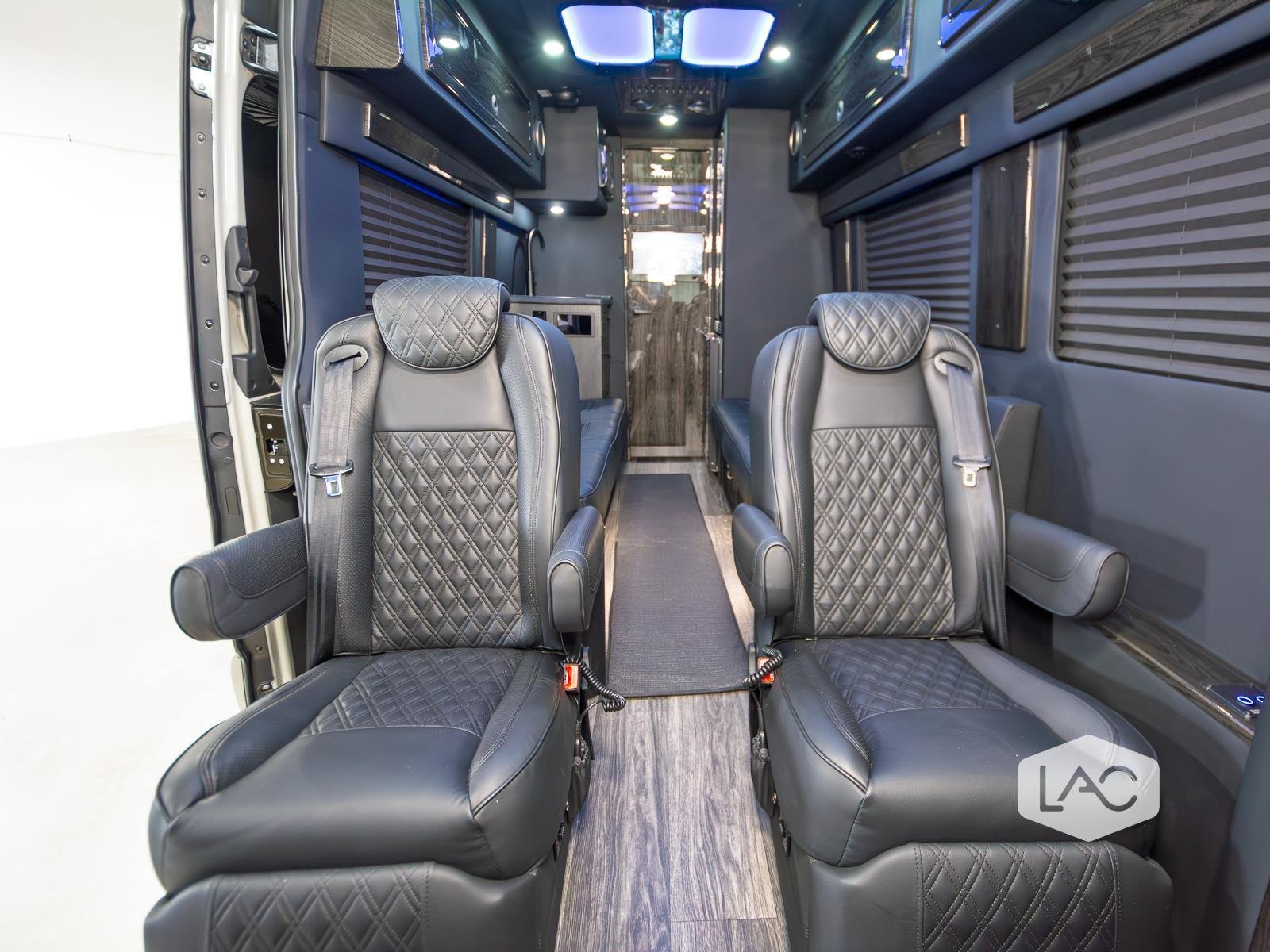 New 2026 Stone Gray OGV Luxury Coach AWD*ADV PKG w/ 540ah ADV-3.1 Acc PKG image 8