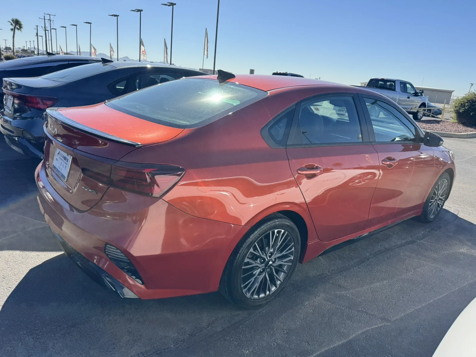 2023 Kia Forte GT-Line - Photo 5