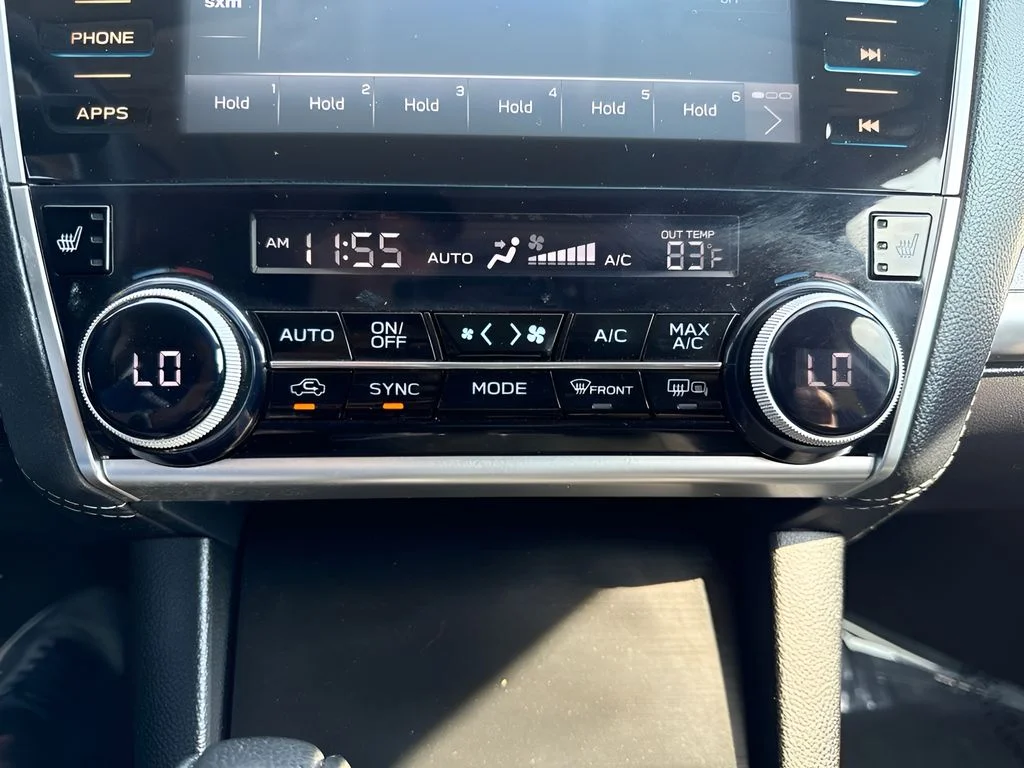 Used 2018 Silver Subaru 2.5i Premium image 20