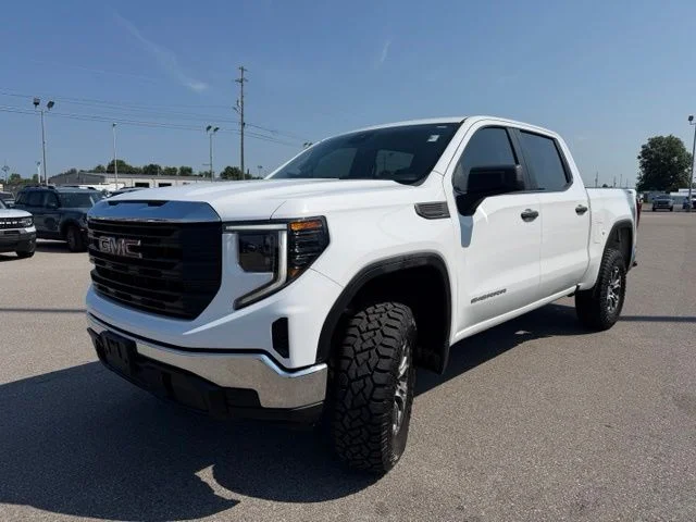 Used 2023 White GMC Pro image 3