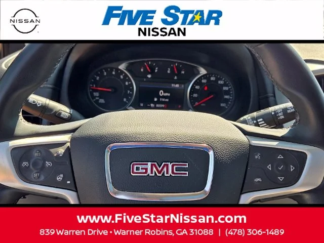 Used 2023 Silver GMC SLT image 25