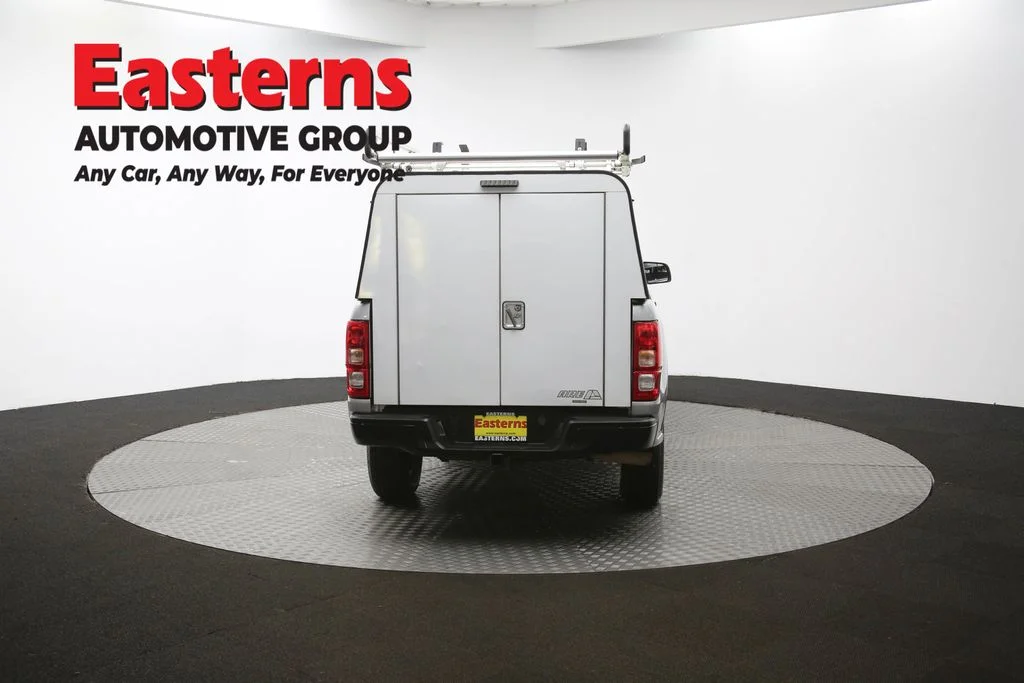 Used 2020 Silver Ford XL image 37