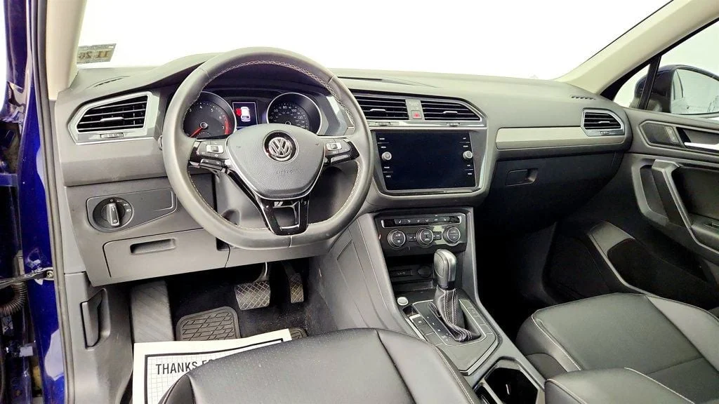 Used 2021 Atlantic Blue Metallic Volkswagen 2.0T SE FWD image 11