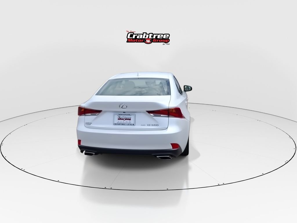 Used 2018 White Lexus 300 image 7