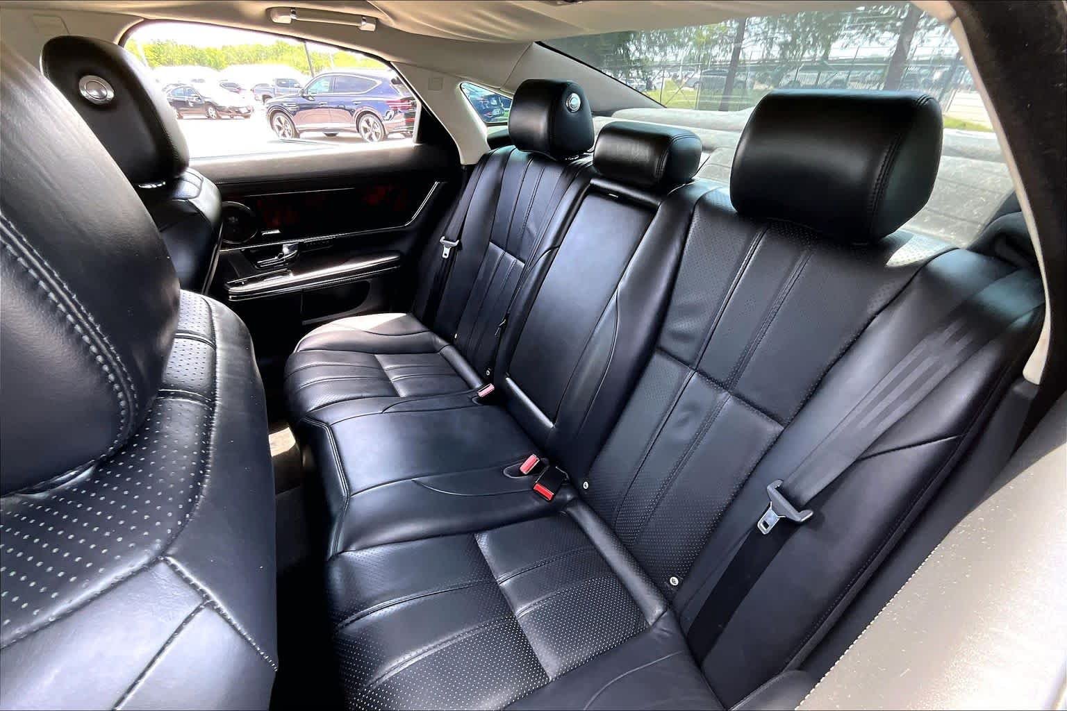 Used 2013 Ultimate Black Jaguar  image 18