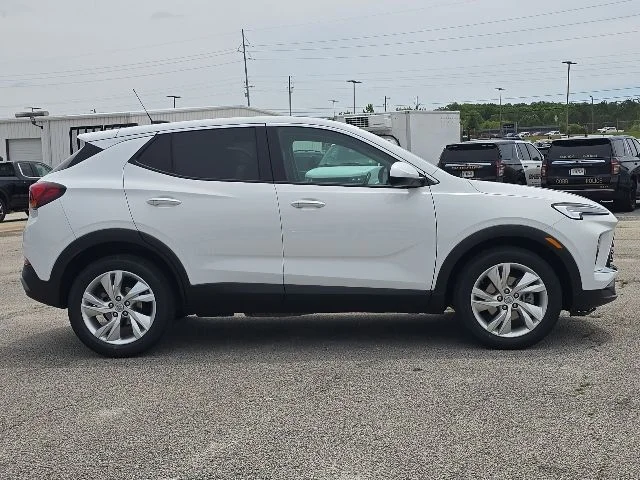 Used 2024 White Buick Preferred image 6