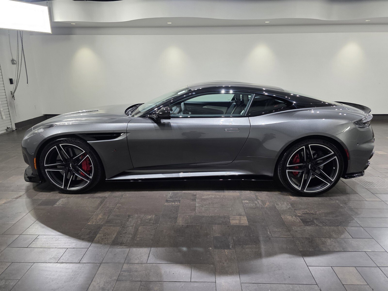 New 2026 Magnetic Silver Aston Martin S Coupe image 19
