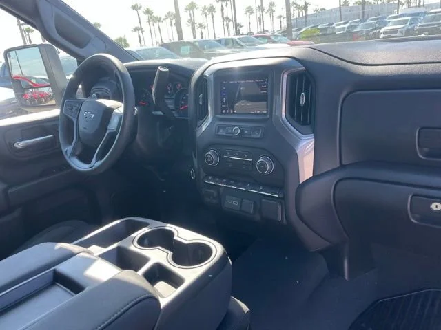2026 Chevrolet Silverado 2500 HD Custom - Photo 17