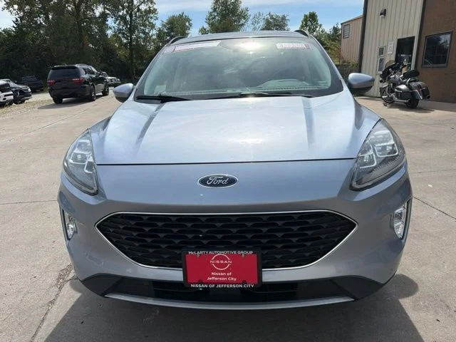 Used 2022 Blue Ford Titanium image 8