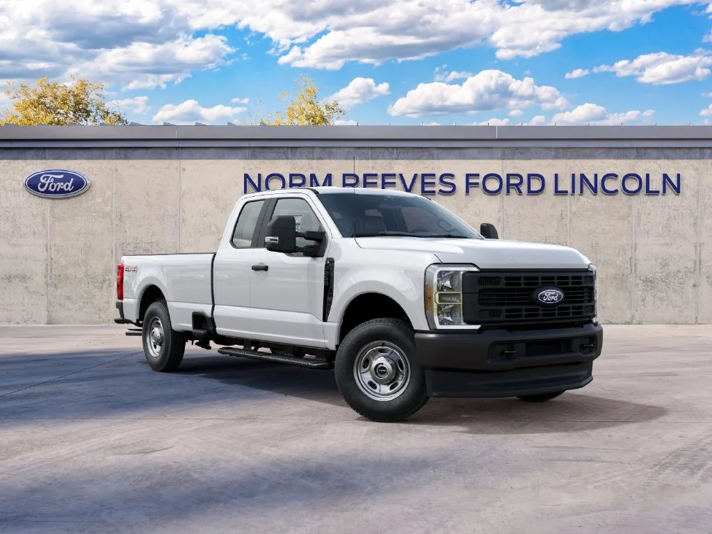 New 2027 White Ford  image 4