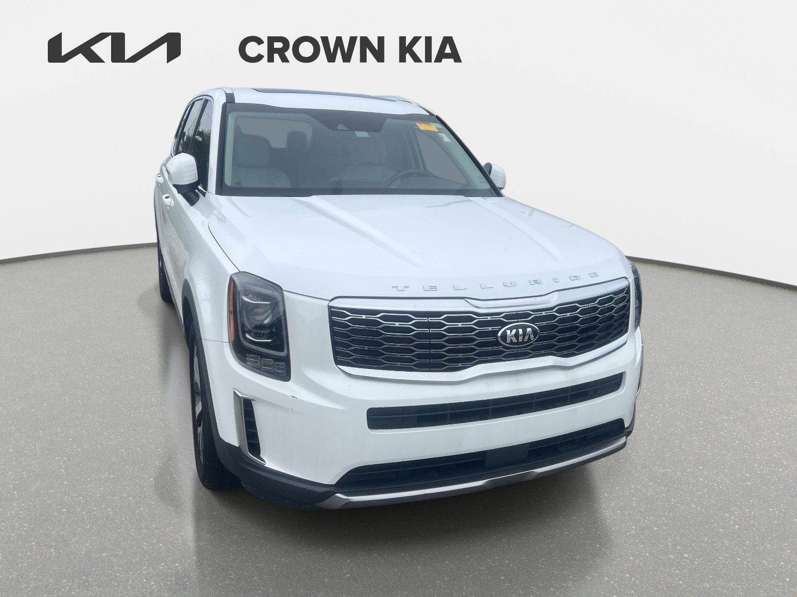 Used 2020 Snow White Pearl Kia EX image 2