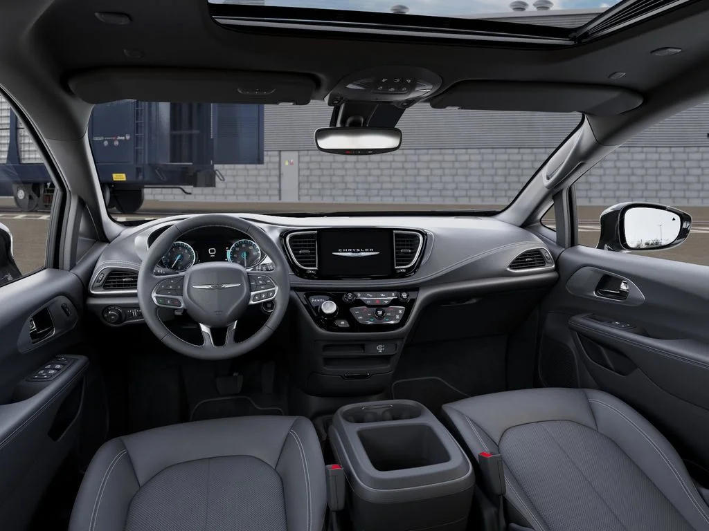 2026 Chrysler Pacifica Select - Photo 15
