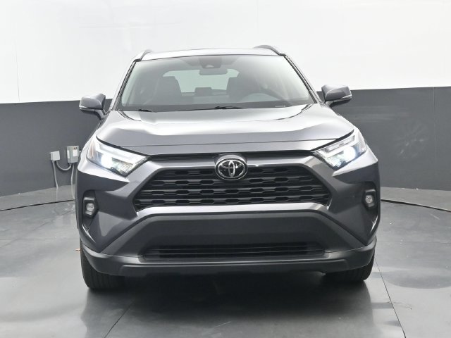 Used 2024 Magnetic Gray Metallic Toyota XLE Premium image 21