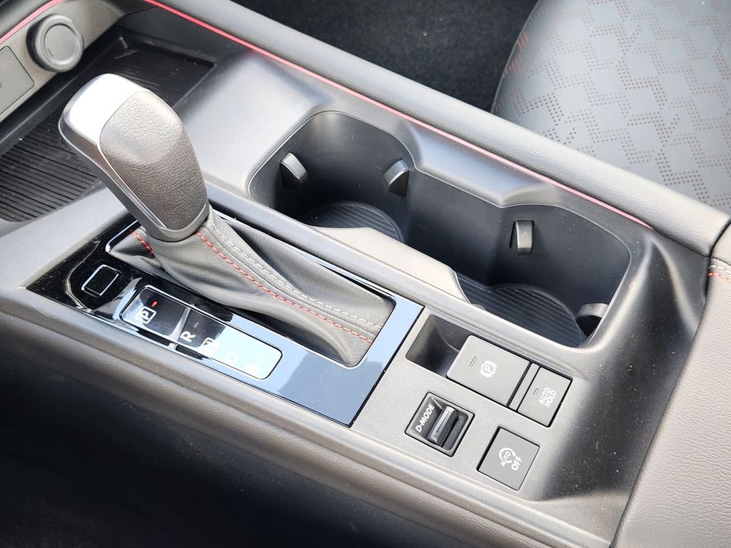 New 2026 Aspen White TriCoat / Super Black Two-tone Nissan SR image 20