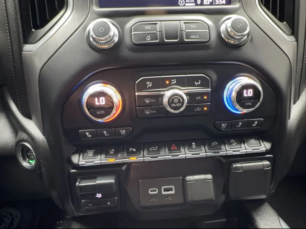 Used 2021 Black GMC Denali image 45
