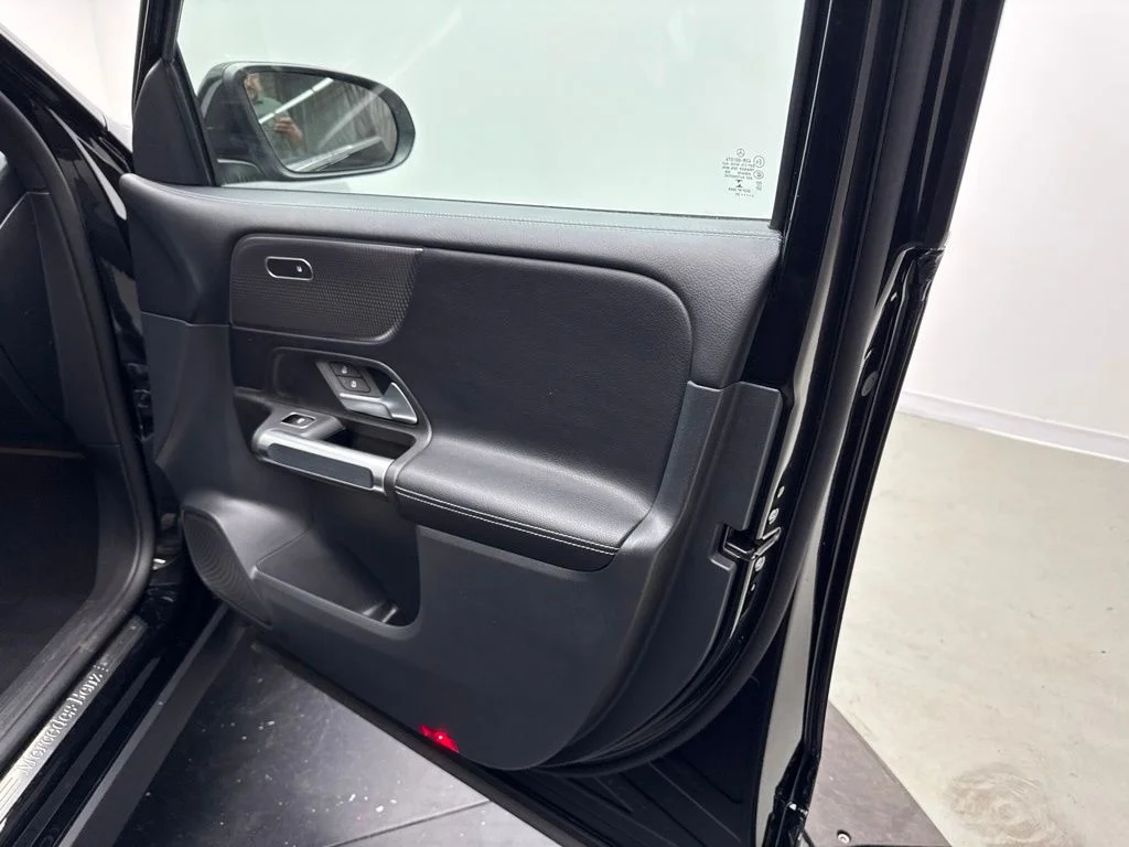 Certified Used 2022 Night Black Mercedes-Benz GLB 250 image 23