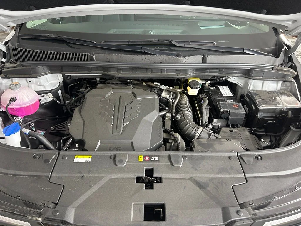 New 2026 Ceramic Silver Kia SX Prestige image 24