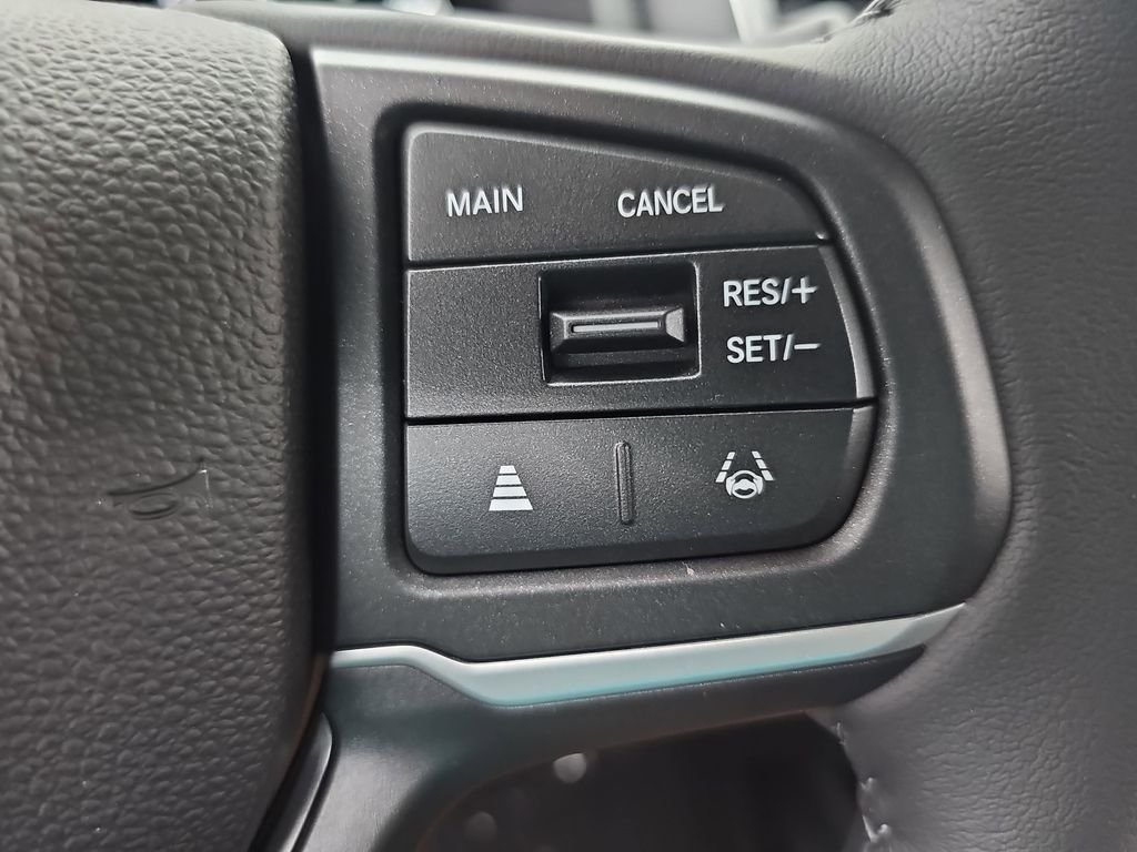 2025 Honda Ridgeline Sport - Photo 23