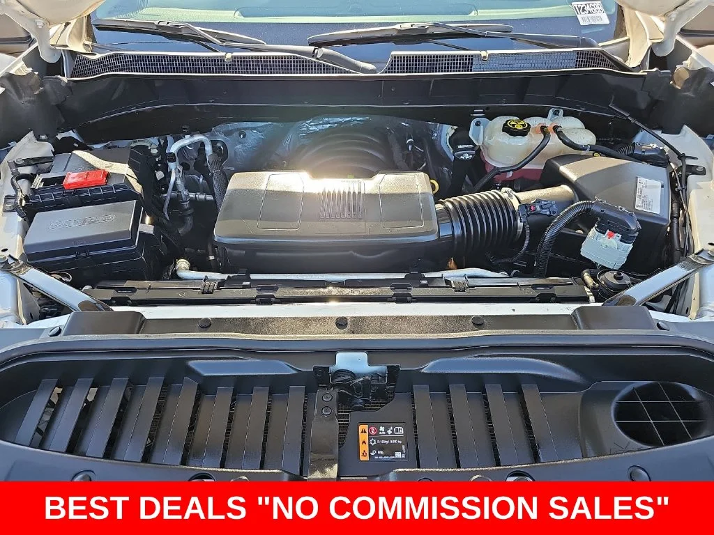 Used 2020 White Chevrolet WT image 31