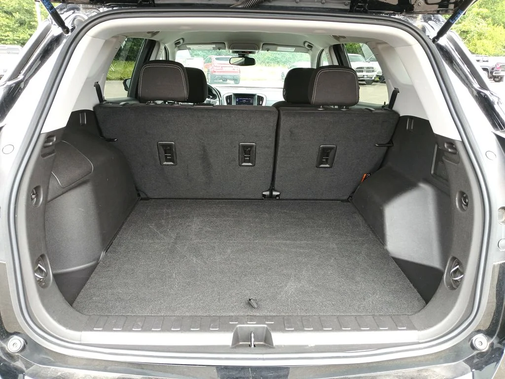 Used 2024 Black GMC SLE image 26