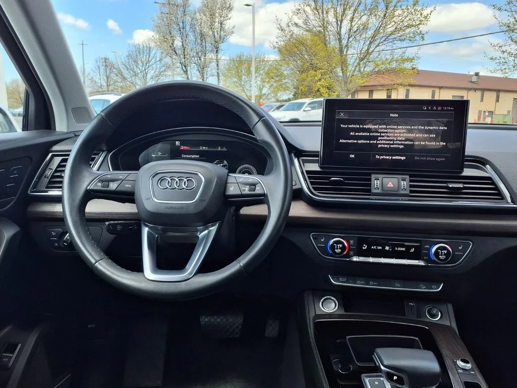 Used 2021 Ibis White Audi 45 Premium Plus image 9