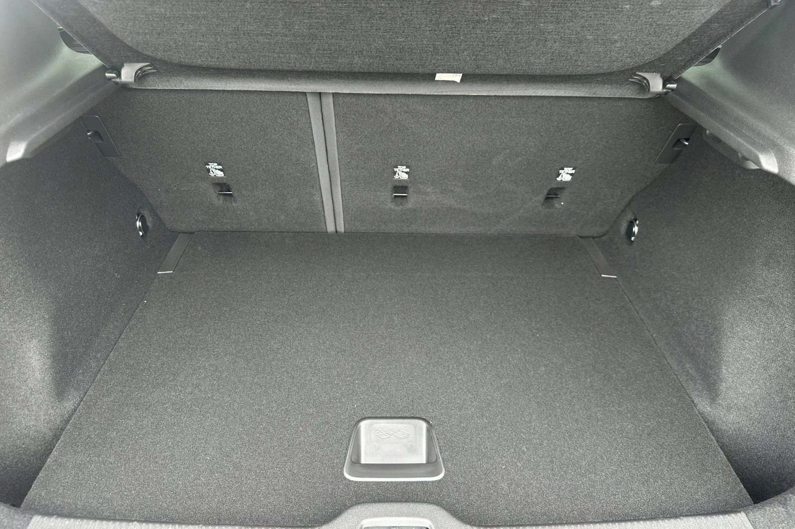 New 2026 Onyx Black Volvo Ultra image 14