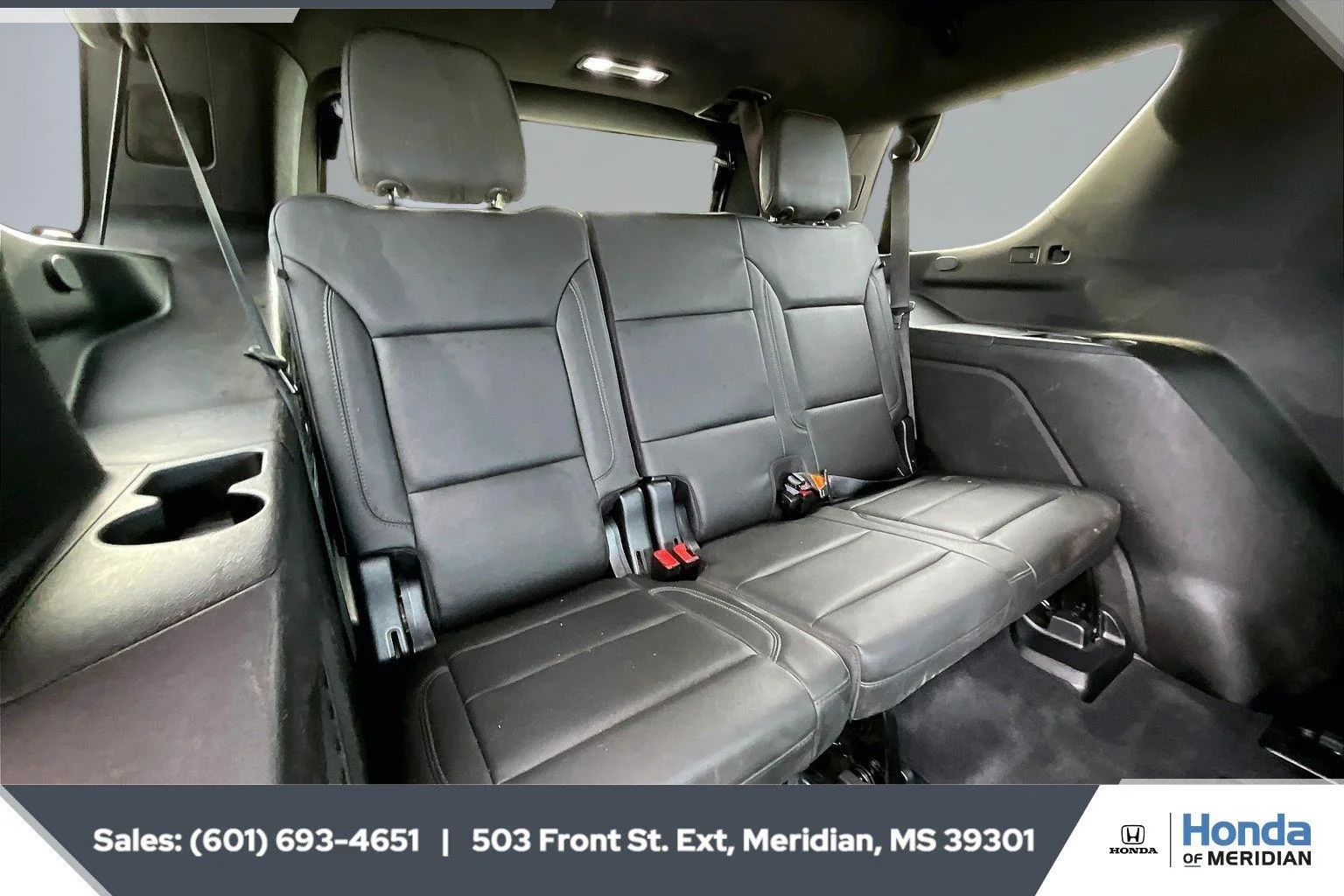 Used 2021 Summit White Chevrolet Z71 image 21