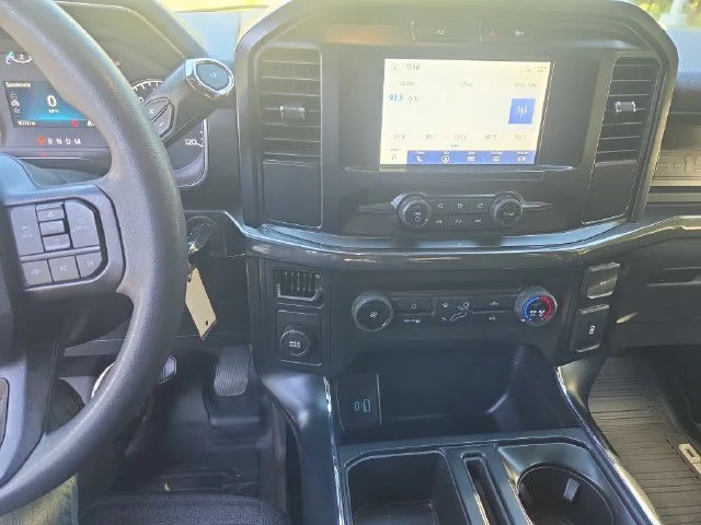 Used 2023 White Ford XL image 27