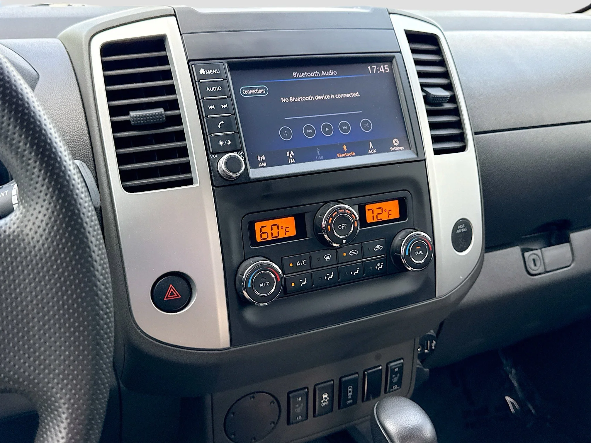 Used 2020 Arctic Blue Metallic Nissan SV image 25