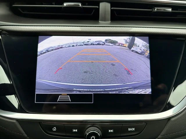 Used 2023 Black Buick Essence image 13